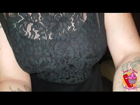 ❤️ Šuchtavá nevlastná sestra mu dáva orál a španielčinu Porno na nás ❌️